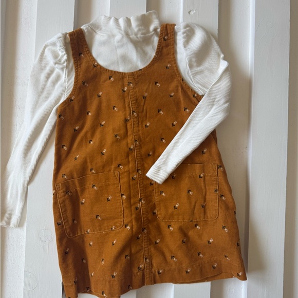 GAP Other - GAP Tan corduroy Dress with White puff sleeve Top